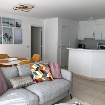 Urbanstay Suites - Beachfront Apartment In Knokke Exteriér fotografie